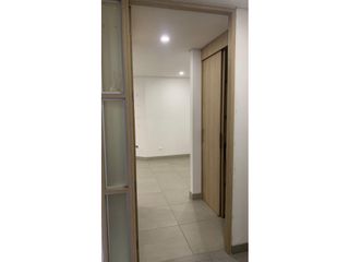 Foto 8 de Apartaestudio en alquiler en Medellin - Laureles