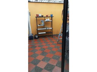 Foto 19 de SE VENDE TERCER PISO EN EL BARRIO GIRARDOT - MEDELLIN