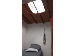 Foto 7 de SE VENDE TERCER PISO EN EL BARRIO GIRARDOT - MEDELLIN