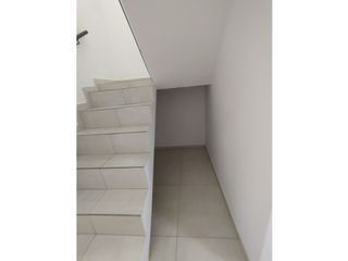 Foto 12 de CASA ZONA QUARANTA Y 213