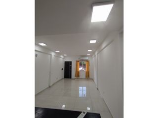 Foto 4 de CASA ZONA QUARANTA Y 213