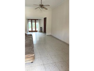Foto 1 de Chalet en Alquiler Uso Profesional