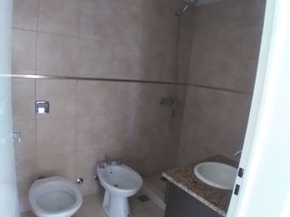 Foto 11 de Departamento en alquiler en Lanus Este