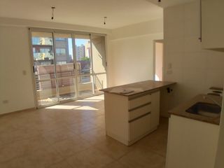 Foto 4 de Departamento en alquiler en Lanus Este