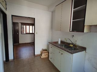 Foto 5 de Casa PH en venta en Quilmes Este