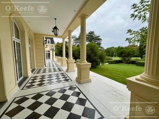 Foto 5 de Casa estilo francés en Abril Club de Campo con vista a golf. Hudson.