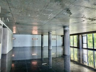 Foto 1 de Oficina en Alquiler en Parque Patricios