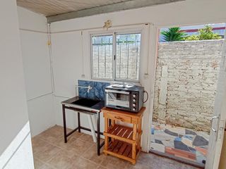 Foto 10 de Alquiler PH en Banfield Oeste Monoambiente