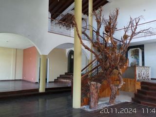 Foto 5 de AMPLIA CASA DE VENTA EN URB. LA COLINA, SANGOLQUI