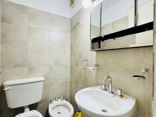 Foto 10 de APTO CRÉDITO! Venta de Casa - 4 Dormitorios c/ Cochera, Bº Cofico