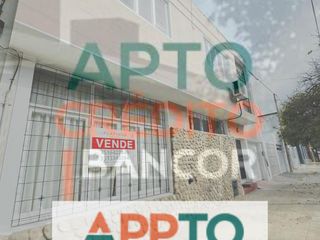 Foto 2 de APTO CRÉDITO! Venta de Casa - 4 Dormitorios c/ Cochera, Bº Cofico