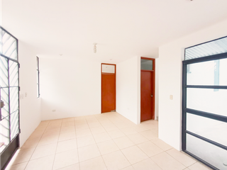 Foto 2 de i2024- 060 VENTA CASA – MANANTAY