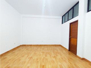 Foto 3 de i2024-022 - ALQUILER DEPARTAMENTO EN ESTRENO PRIMER PISO – CALLERIA