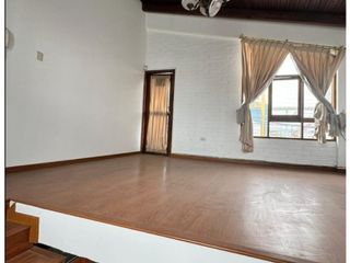 Foto 8 de La Prensa, Casa Comercial  en Renta, 280m2, 8 Ambientes