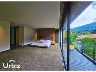 Foto 15 de Vendo Casa de 387m + Jardin + Terraza en Santa Barbara Alta