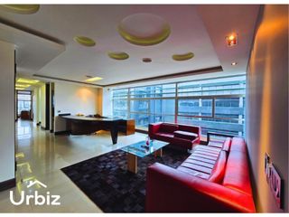 Foto 1 de Arriendo oficina amoblada de 214 m² en Chico Norte