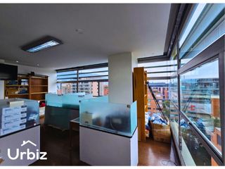Foto 14 de Arriendo oficina amoblada de 214 m² en Chico Norte