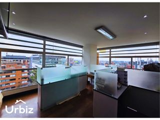 Foto 12 de Arriendo oficina amoblada de 214 m² en Chico Norte