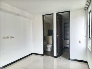 Foto 32 de SE VENDE Apartamento Esquinero Piso 9 en La Flora / JV