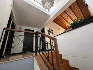 Foto 10 de Acogedora Casa, Envigado la  Sebastiana 260m2 💰1220 Mill