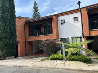 Foto 15 de Acogedora Casa, Envigado la  Sebastiana 260m2 💰1220 Mill