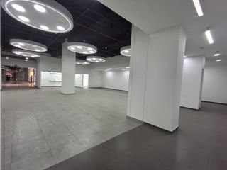 Foto 9 de SE RENTA- VENDE  LOCAL  CENTRO COMERCIAL VILLA DEL RIO