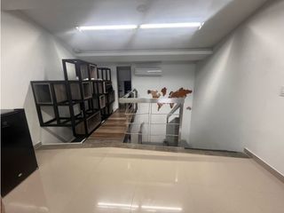 Foto 3 de VENTA DE LOCAL COMERCIAL UNICENTRO