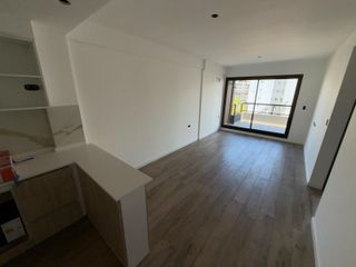 Foto 13 de SEMIPISO DE 3 AMB CON COCHERA FIJA Y CUB !- Villa Urquiza -