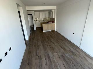 Foto 7 de SEMIPISO DE 3 AMB CON COCHERA FIJA Y CUB !- Villa Urquiza -