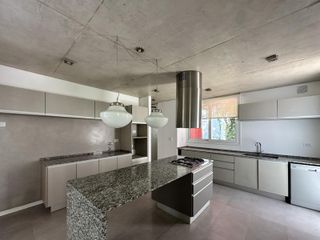 Foto 18 de Casa 3 dormitorios en Venta en La Rinconada