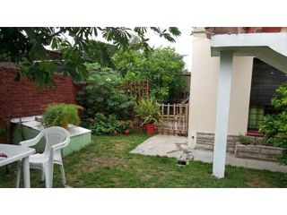 Foto 2 de Oportunidad CASA 6 Ambientes Ideal  2 FAMILIAS