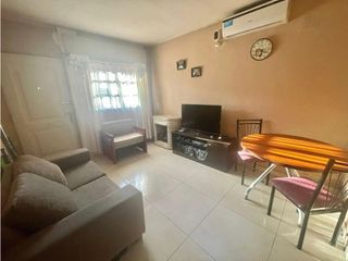 Foto 5 de Casa en Americana 3 Ambientes  Venta- Ituzingo Norte