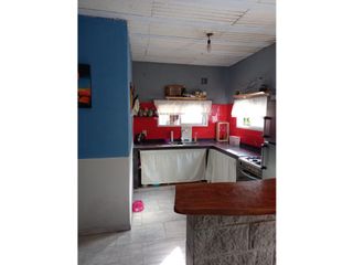 Foto 5 de Casa 4 Ambientes con Parque en  Venta Merlo Pontevedra