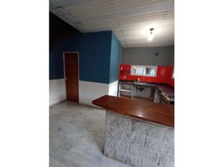 Foto 4 de Casa 4 Ambientes con Parque en  Venta Merlo Pontevedra