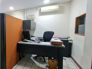 Foto 11 de Casa comercial en venta El Prado Barrio