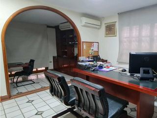 Foto 7 de Casa comercial en venta El Prado Barrio