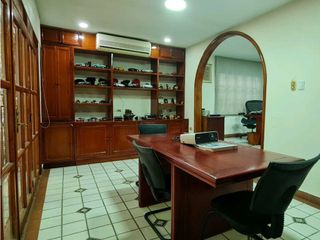 Foto 2 de Casa comercial en venta El Prado Barrio