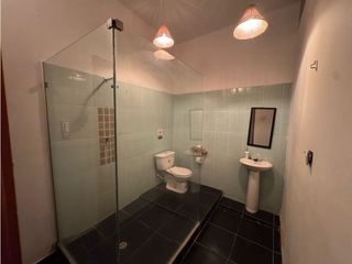 Foto 16 de Espectacular casa para uso comercial