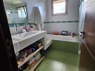 Foto 15 de Alquiler amoblada casa a la laguna en barrio Los Alisos de Nordelta