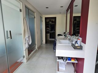 Foto 14 de Alquiler amoblada casa a la laguna en barrio Los Alisos de Nordelta