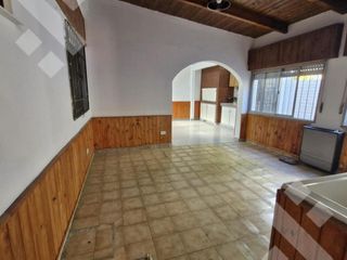 Foto 17 de ALQUILER CASA 4 DORM. - B° VILLA MARÍA, NEUQUÉN CAPITAL