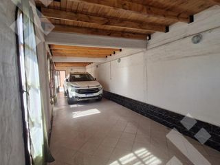 Foto 5 de ALQUILER CASA 4 DORM. - B° VILLA MARÍA, NEUQUÉN CAPITAL