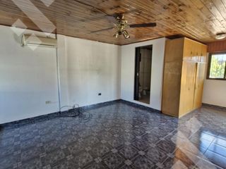 Foto 20 de ALQUILER CASA 4 DORM. - B° VILLA MARÍA, NEUQUÉN CAPITAL