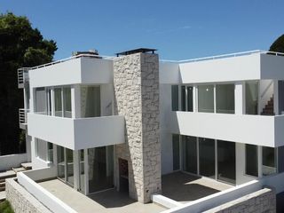 Foto 6 de Moderno chalet de 4 ambientes con cochera en Urquiza y Matheu