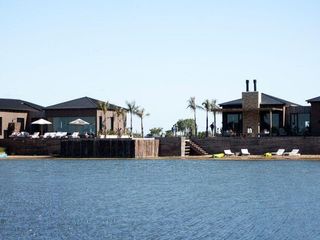 Foto 1 de Lote en Venta en El Naudir