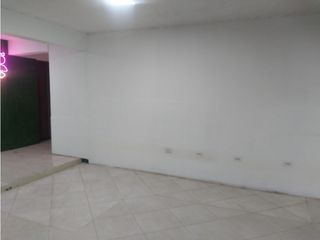 Foto 3 de De Los Granados, Local Comercial en Renta, 63m2, 2 Ambientes