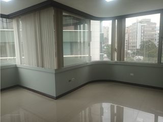 Foto 17 de 12 de Octubre, Oficina en Renta, 250m2, 3 Ambientes