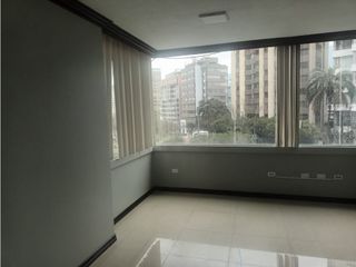 Foto 18 de 12 de Octubre, Oficina en Renta, 250m2, 3 Ambientes