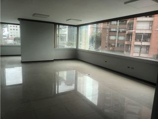 Foto 16 de 12 de Octubre, Oficina en Renta, 250m2, 3 Ambientes
