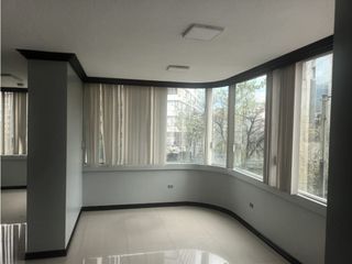 Foto 14 de 12 de Octubre, Oficina en Renta, 250m2, 3 Ambientes
